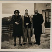 http://83.212.248.204/data/data/enotitaA/A SECTION/View_images/PHOTOS/SAUL AND GLADYS WEINBERG/SAUL AND GLADYS WEINBERG BOX 7/SGW_0550.jpg